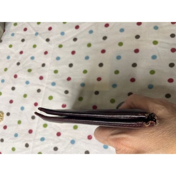 Preloved Bally Burgundy Leather Bifold Wallet with Gold-Tone Logo Plate - Picture 5 of 7